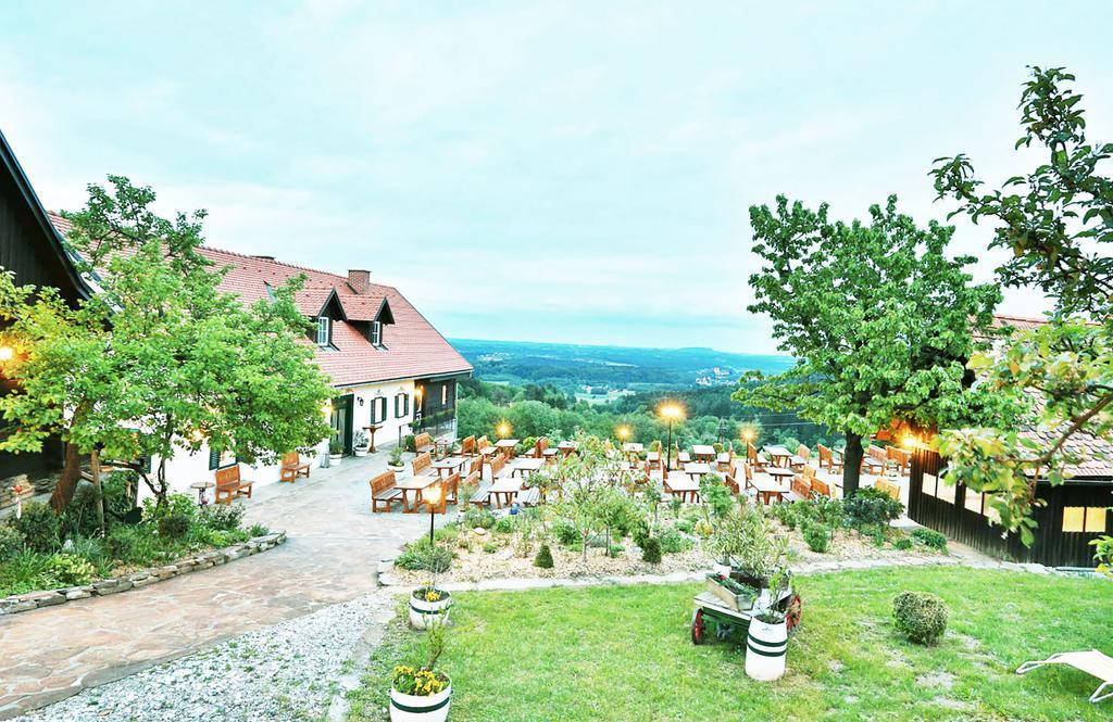 Hotel Schilcherlandhof Stainz Bagian luar foto